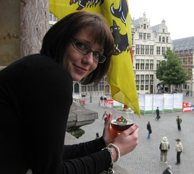 Keri enjoys a beer at the Belgian tax payers' expense